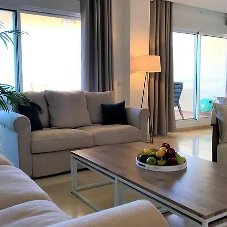 Penthouse Bermuda 2 Apartment Estepona