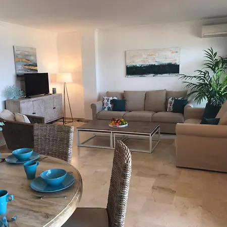 Apartment Beachfront Penthouse - El Mirador De Bermuda Beach