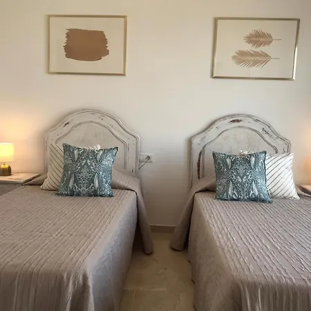 Beachfront Penthouse - El Mirador De Bermuda * Estepona