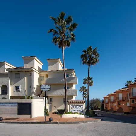 Beachfront Penthouse - El Mirador De Bermuda Appartamento *