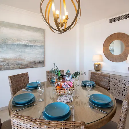 Beachfront Penthouse - El Mirador De Bermuda Appartamento *
