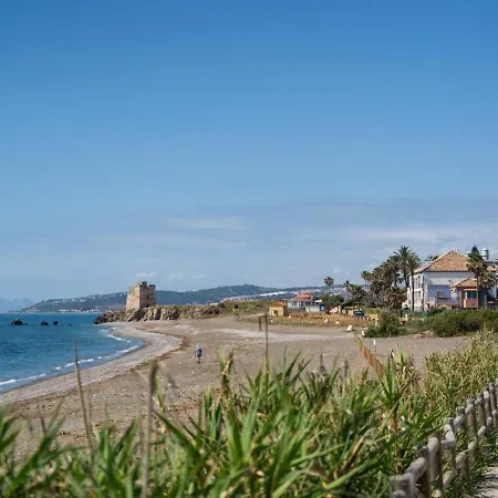 Beachfront Penthouse - El Mirador De Bermuda Appartamento *