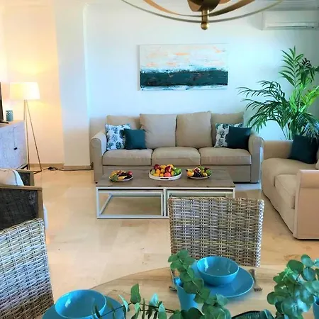 Penthouse Bermuda 2 * Estepona