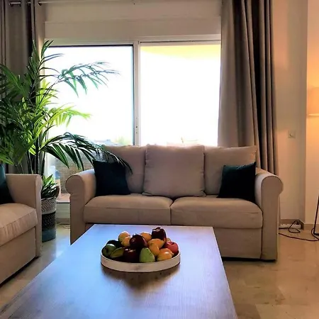 Penthouse Bermuda 2 *