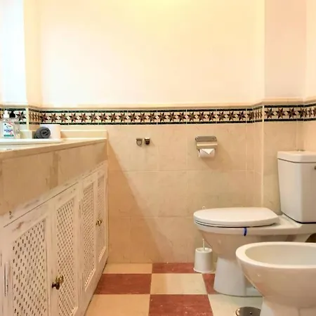 Penthouse Bermuda 2 *